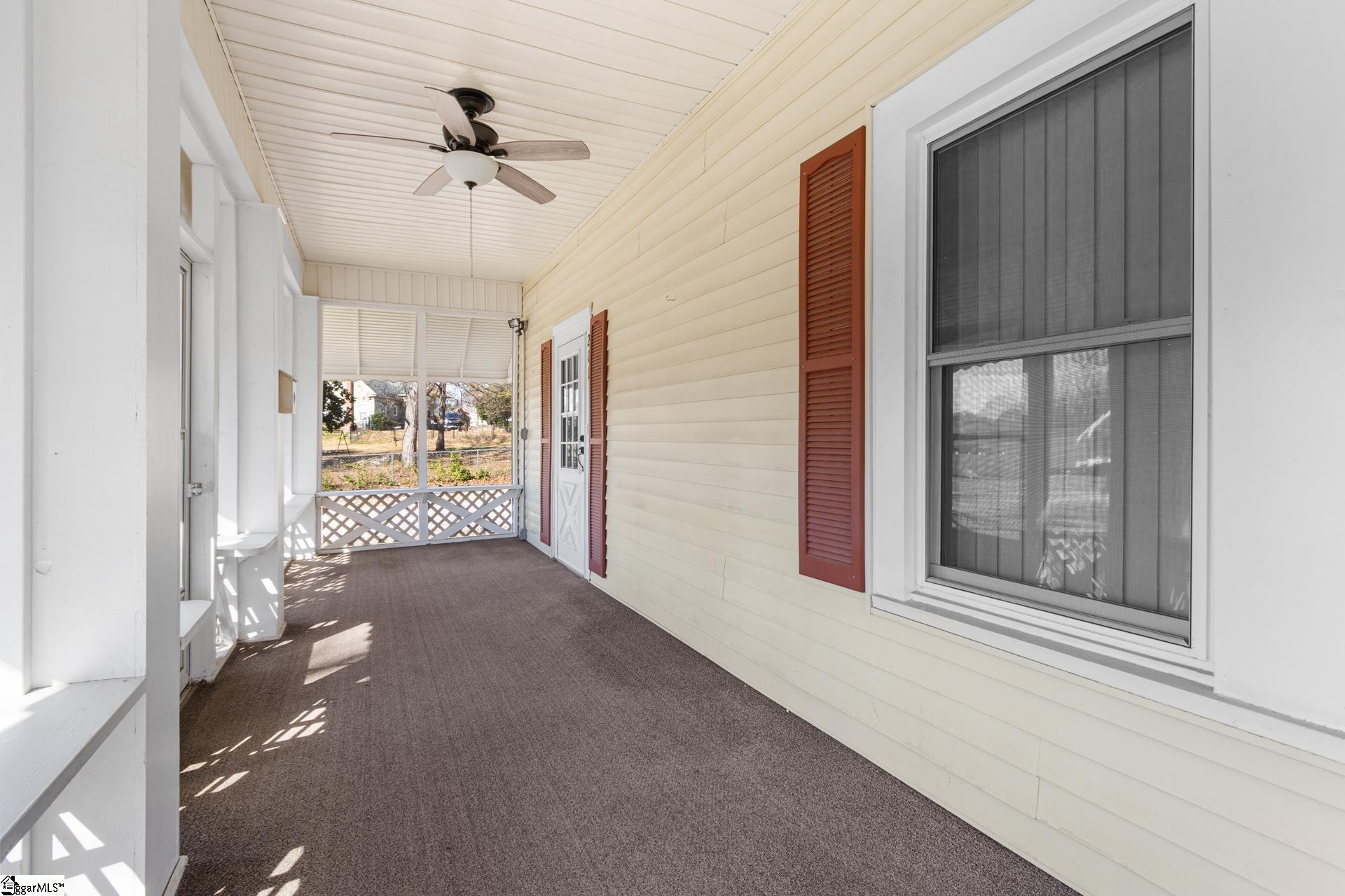 201 Mc Donald Street Whitmire, SC 29178 - Photo 4 of 35