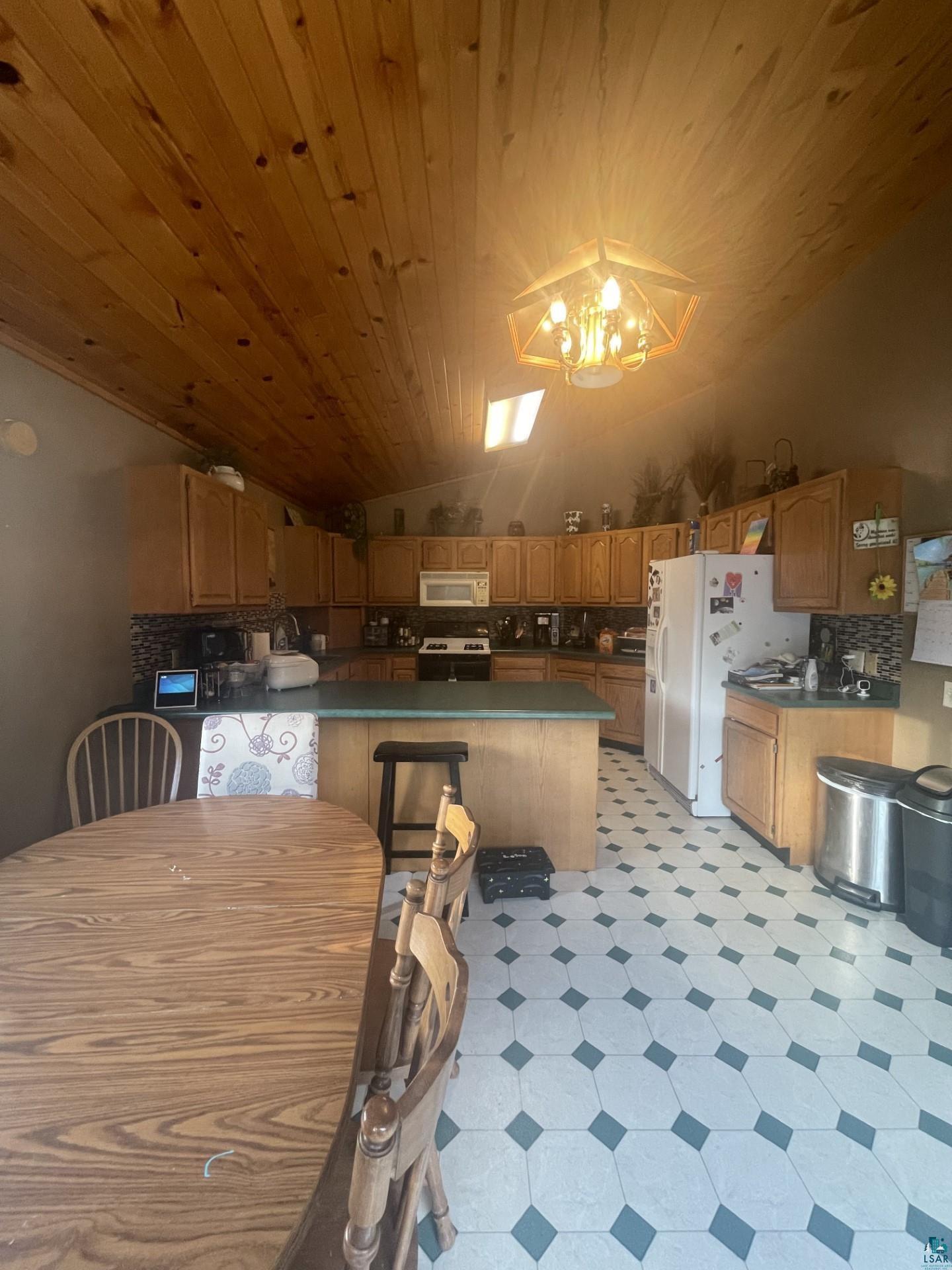 49577 Griffith Road Ashland, WI 54806 - Photo 4 of 15 Gallery Image 4