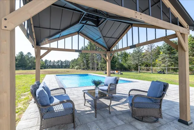 $1,649,999 | 3715 Hortons Lane, Southold, NY 11971