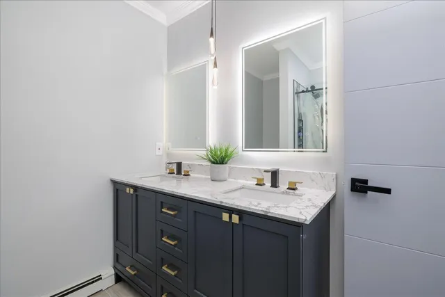 $1,649,999 | 3715 Hortons Lane, Southold, NY 11971