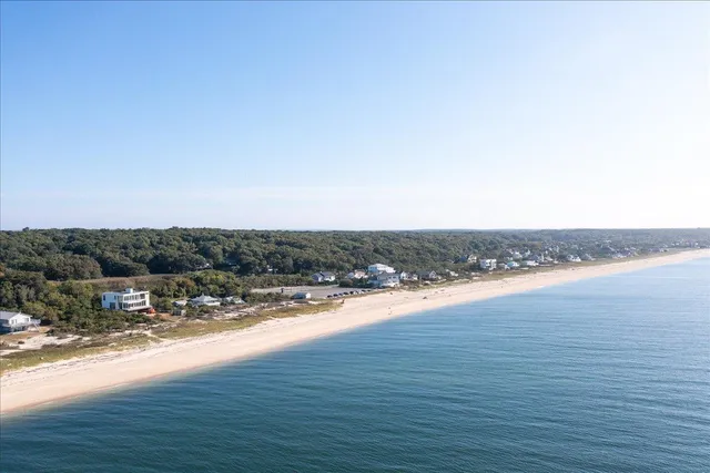 $1,649,999 | 3715 Hortons Lane, Southold, NY 11971