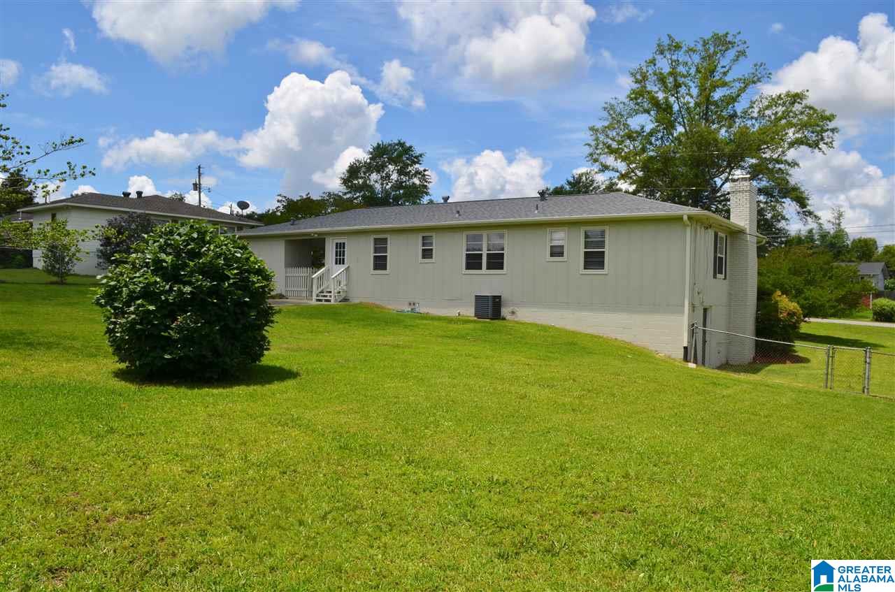 4313 Dolly Ridge Lane Birmingham, AL 35243 - Photo 9 of 45