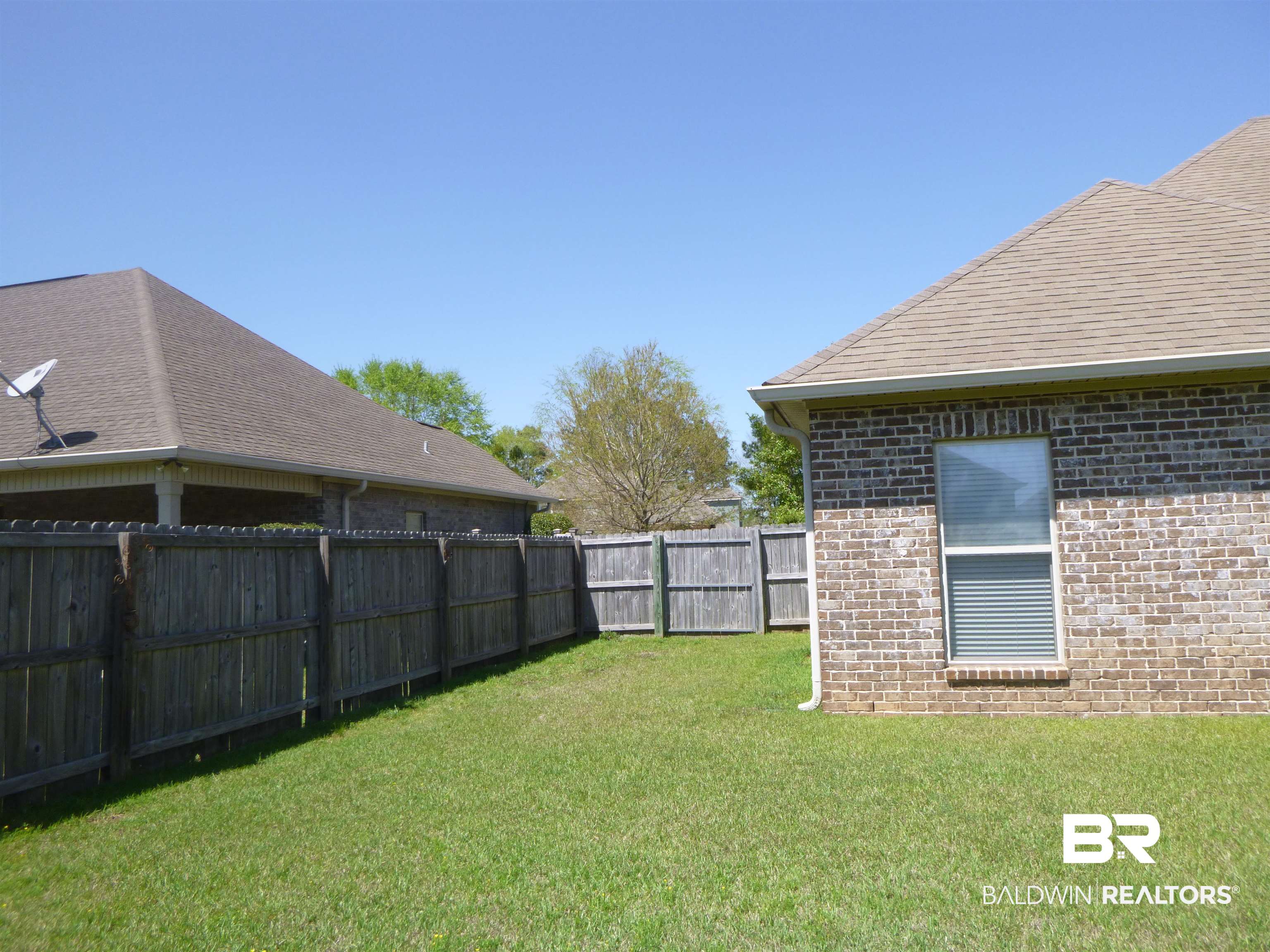 8818 Rosedown Lane Daphne, AL 36526 - Photo 33 of 33 Side Yard
