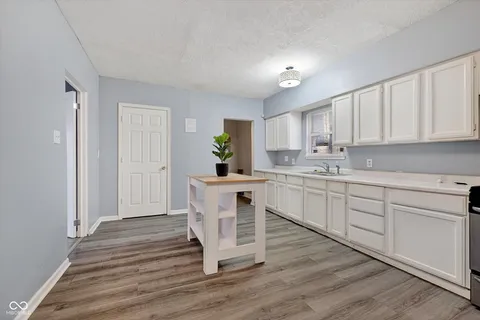 $305,000 | 2640 Guilford Avenue, Indianapolis, IN 46205