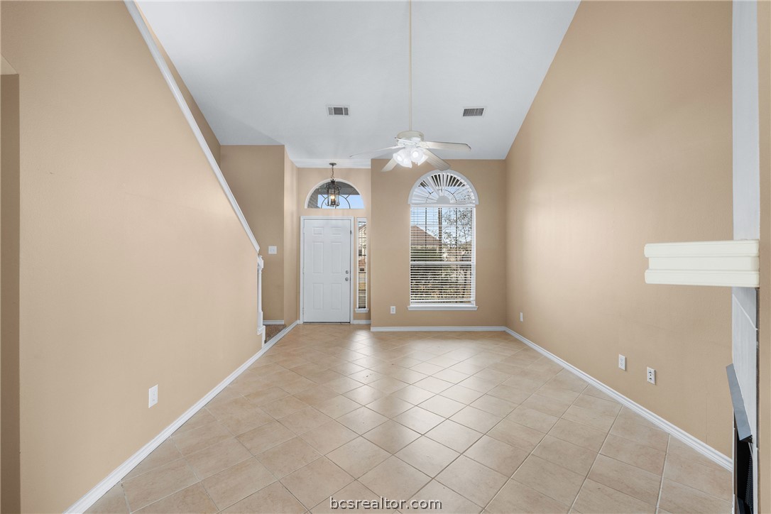 70 Lakeside Drive Trinity, TX 75862 - Photo 13 of 34 an empty room with windows