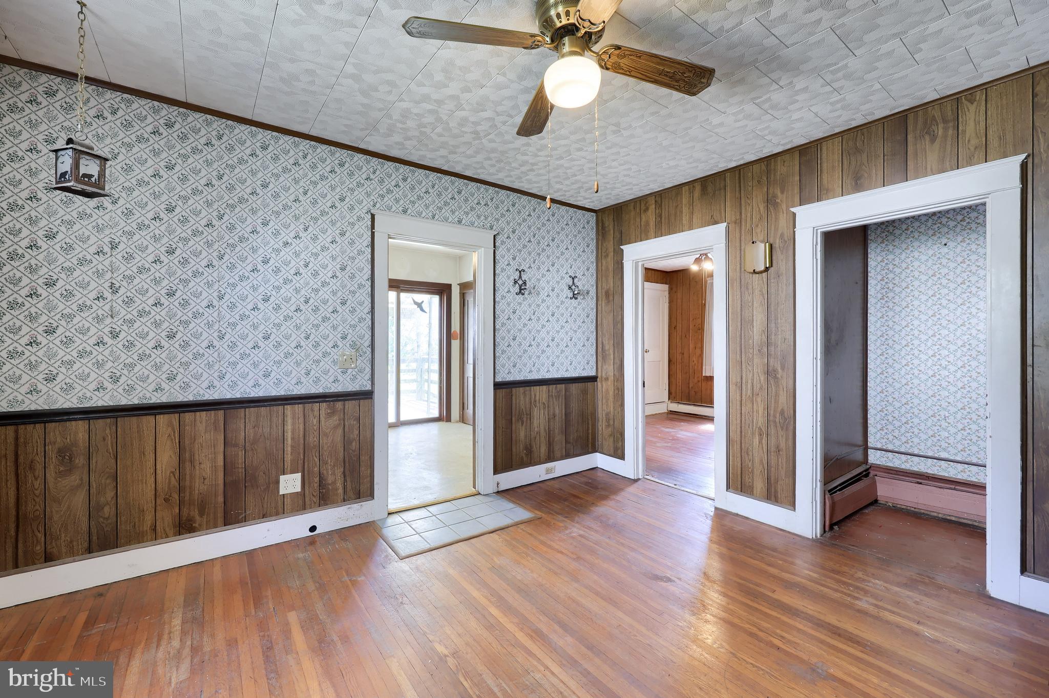 145 Elmwood Road Lancaster, PA 17602 - Photo 11 of 25 Gallery Image 11