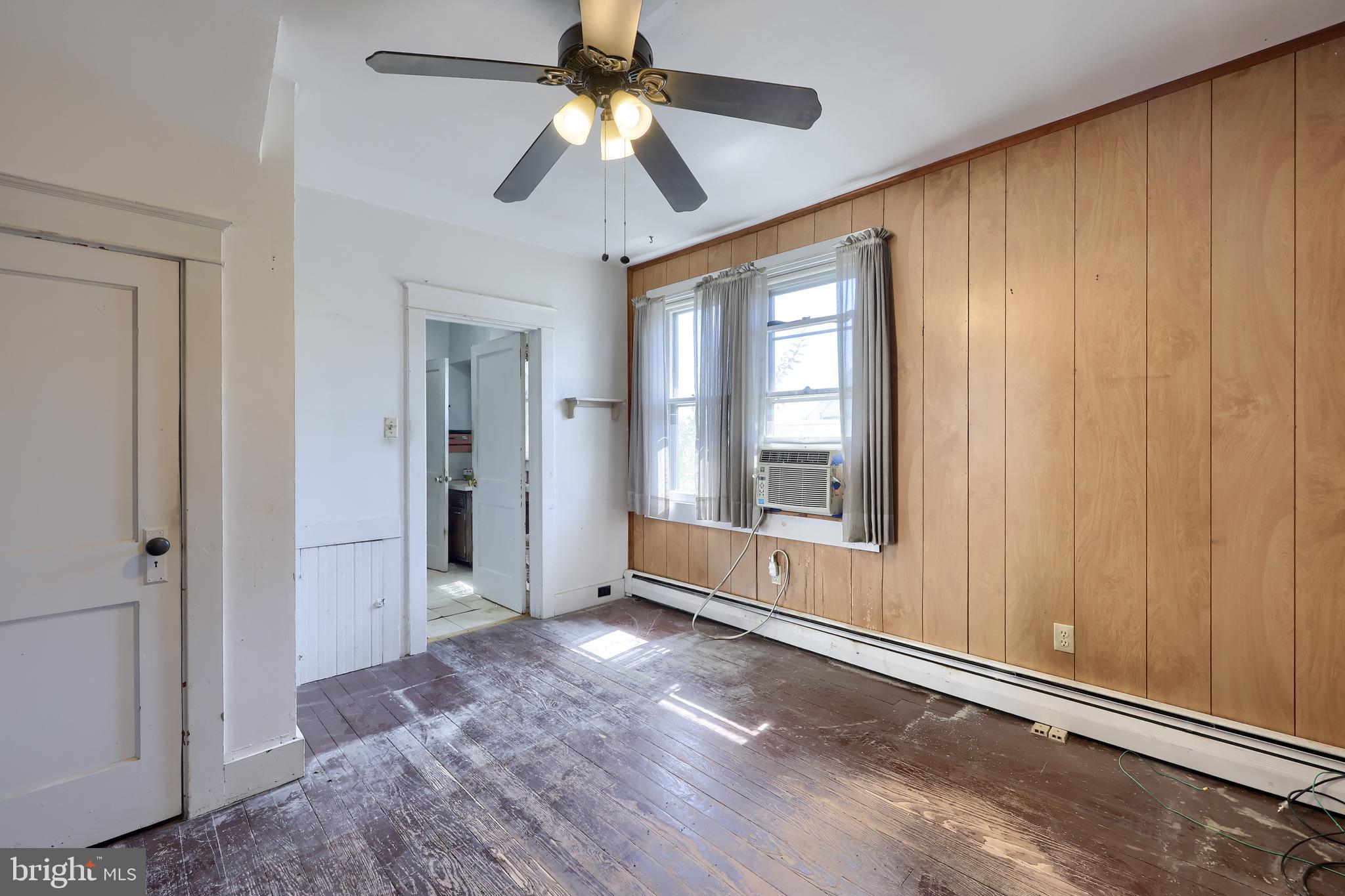 145 Elmwood Road Lancaster, PA 17602 - Photo 5 of 25 Gallery Image 5