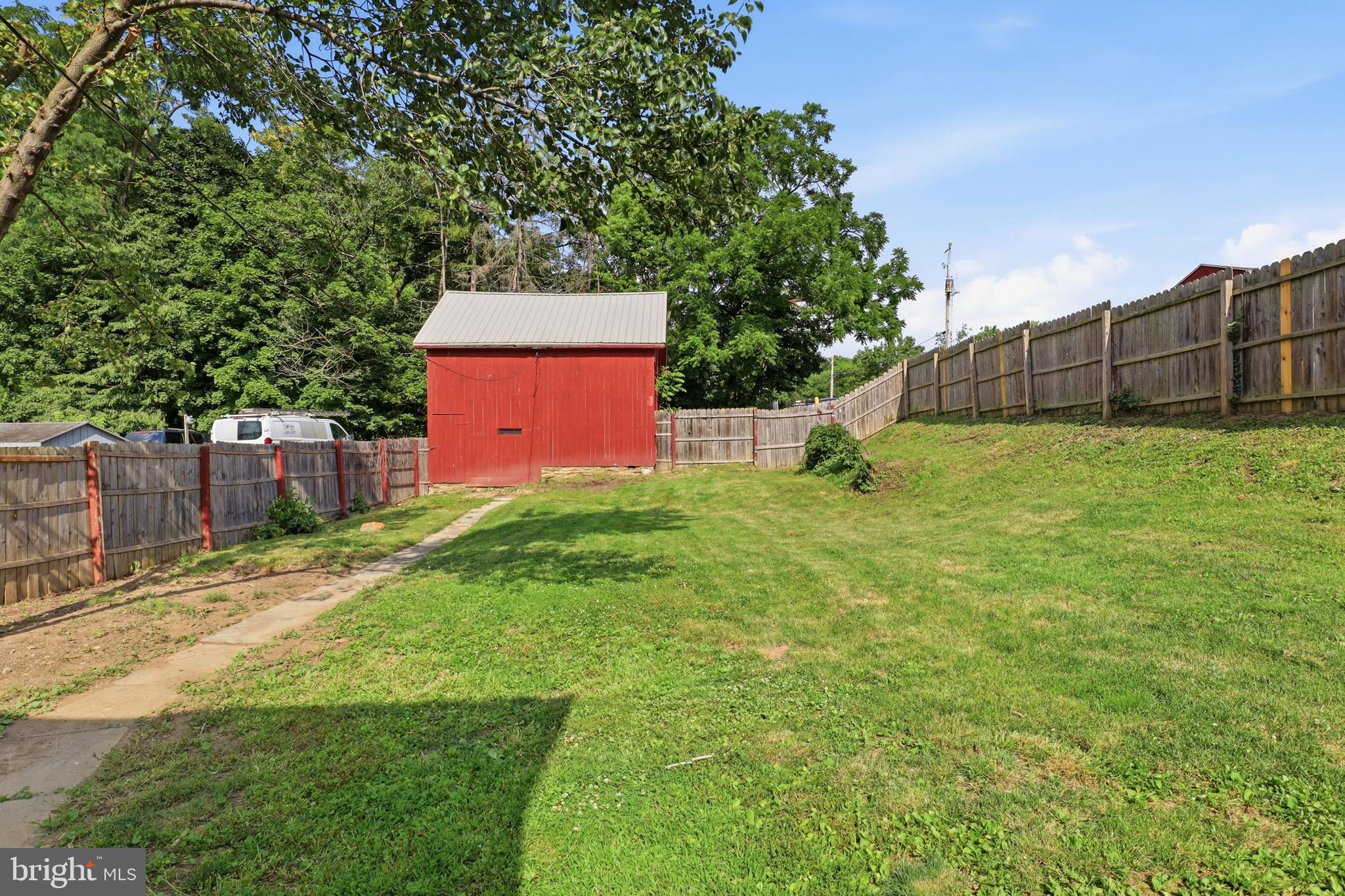 197 South Main Street Yoe, PA 17313 - Photo 29 of 38