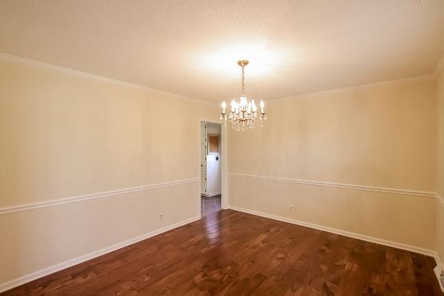 560 Hay Market Road Clarksville, TN 37043 - Photo 8 of 20 Formal Dining