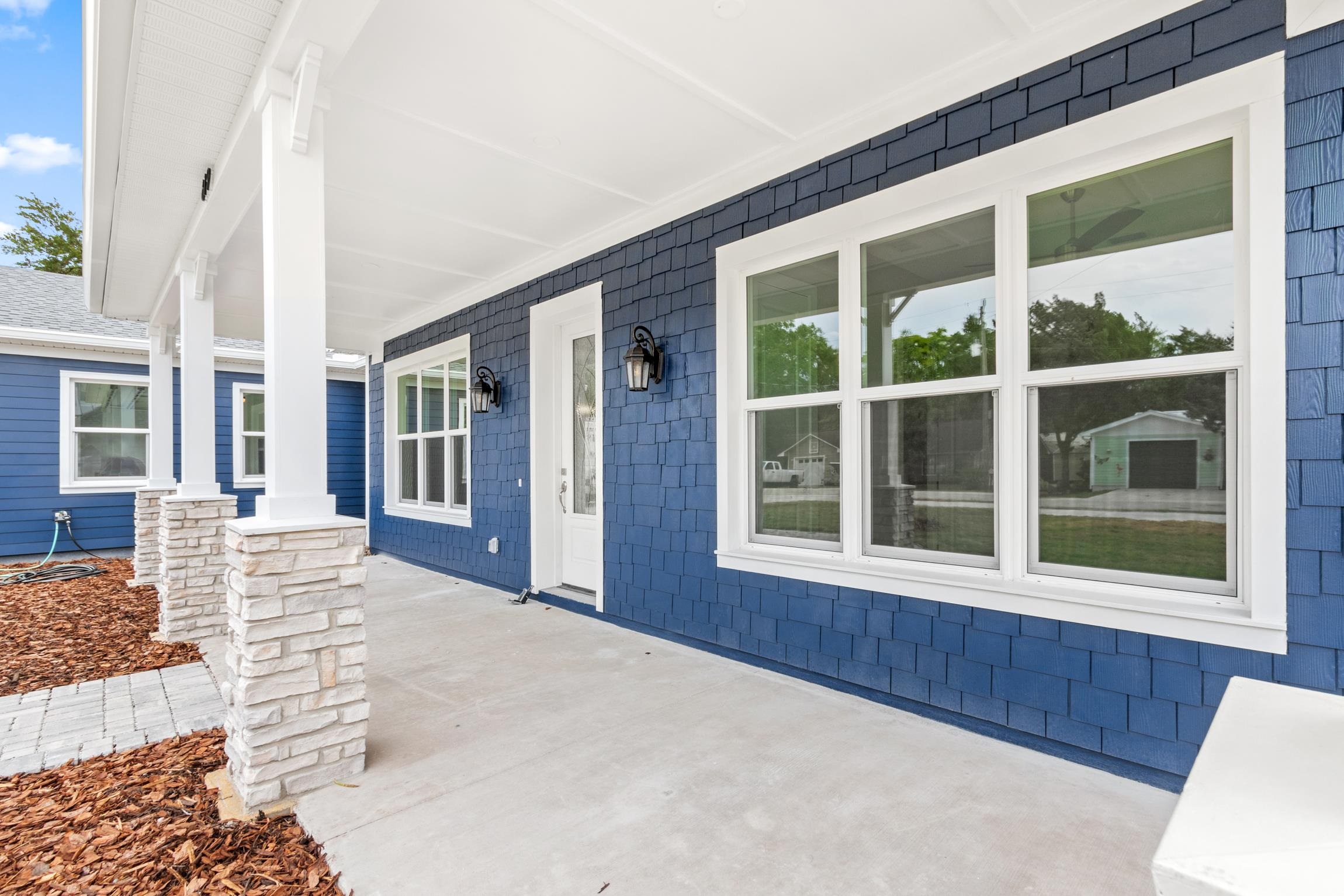 129 16th Street St. Augustine, FL 32080 - Photo 10 of 34 a view of a house with a lounge chair