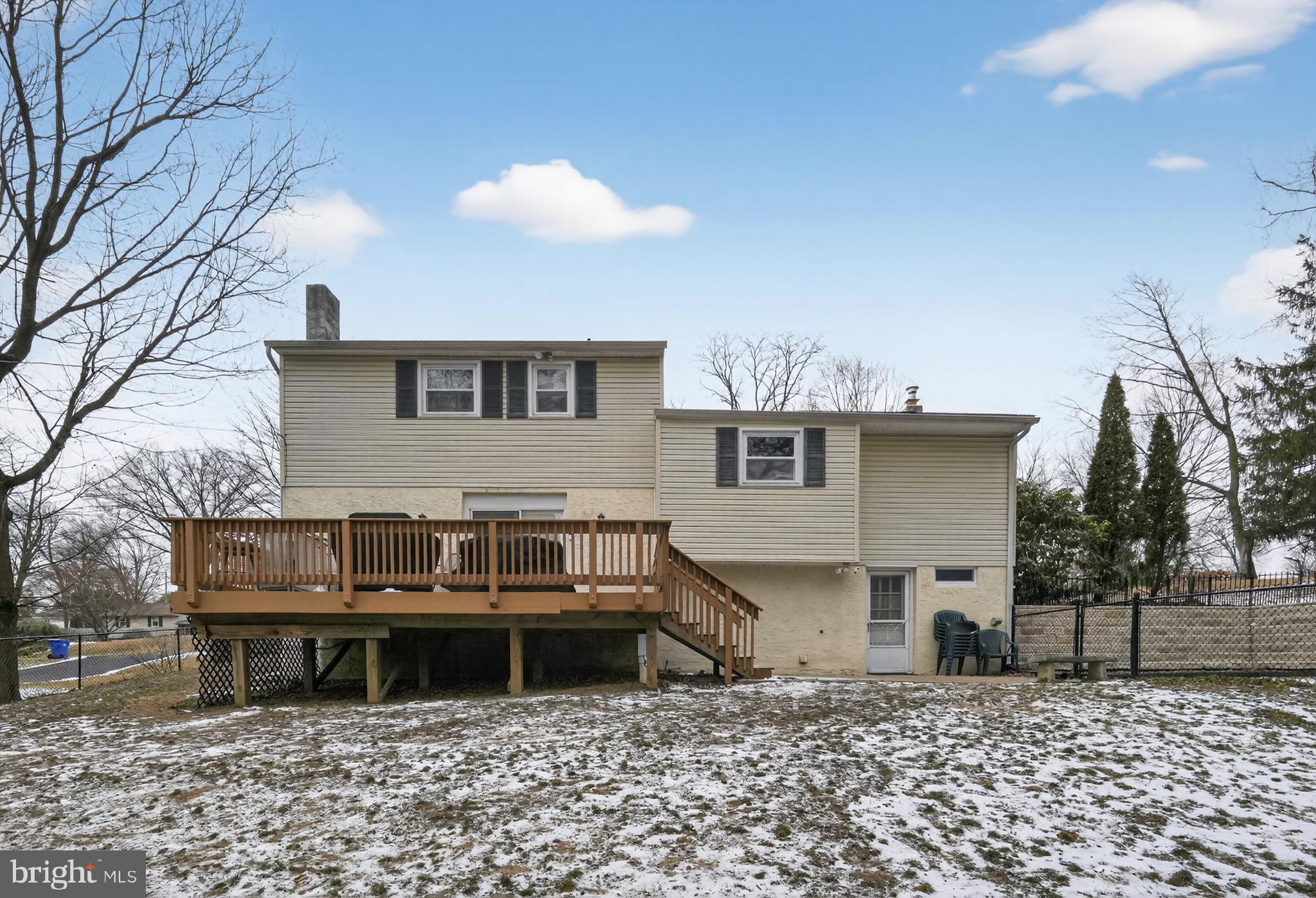 4517 East Yates Road Bensalem, PA 19020 - Photo 2 of 24