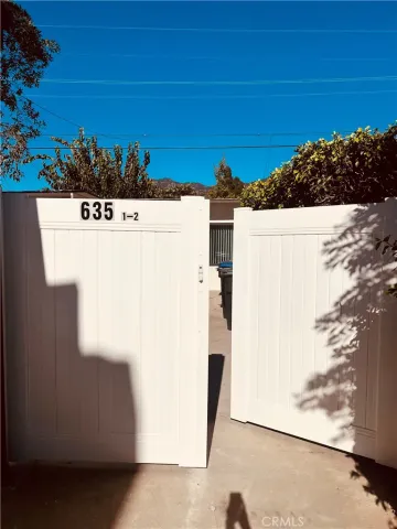 $3,000 | 635 Palm Drive, Glendale, CA 91202