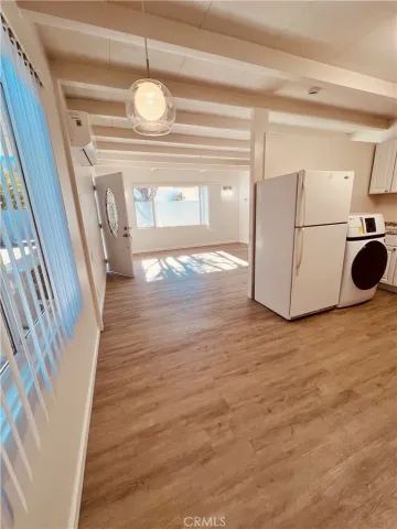 $3,000 | 635 Palm Drive, Glendale, CA 91202