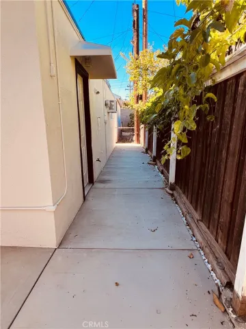 $3,000 | 635 Palm Drive, Glendale, CA 91202