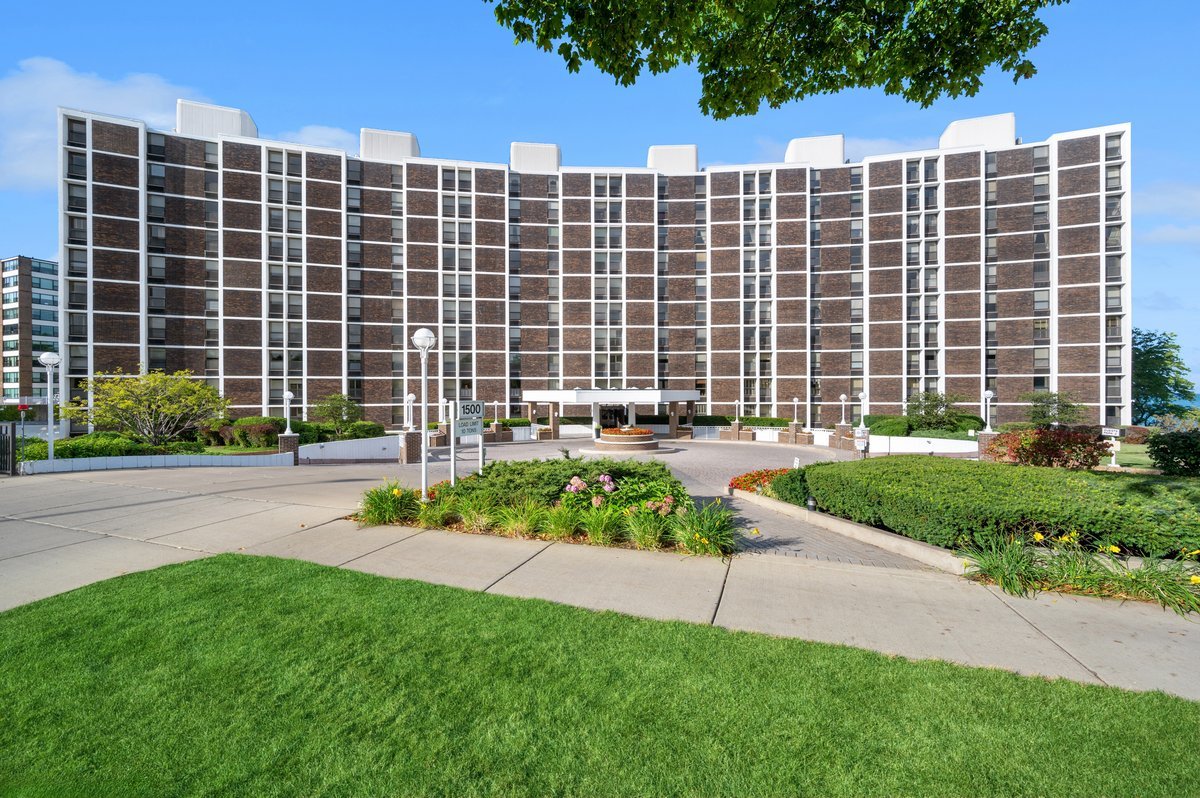 1500 Sheridan Road, Unit 2I Wilmette, IL 60091 - Photo 1 of 29