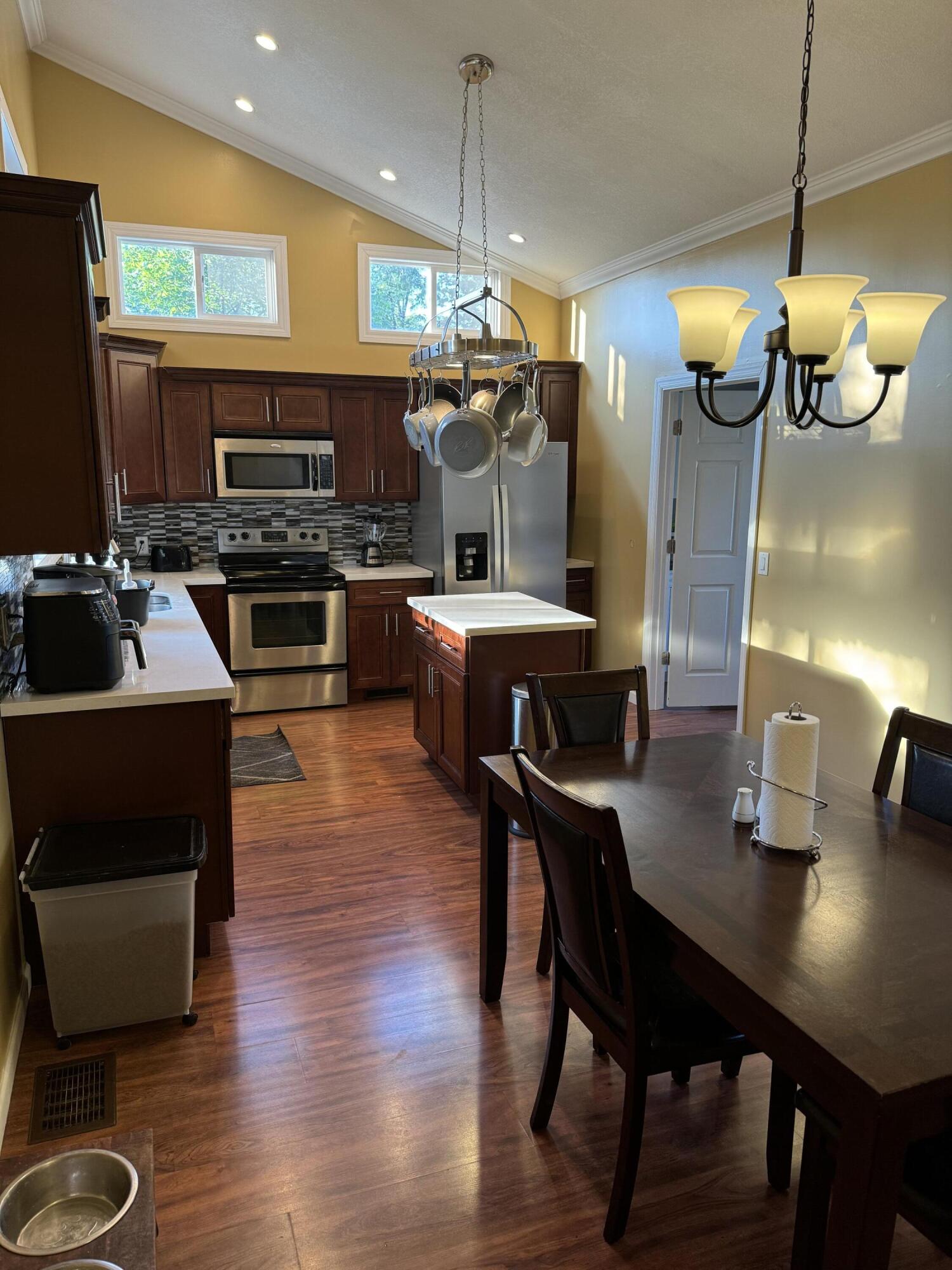 338 Defiance Road St. Marys, OH 45885 - Photo 13 of 38