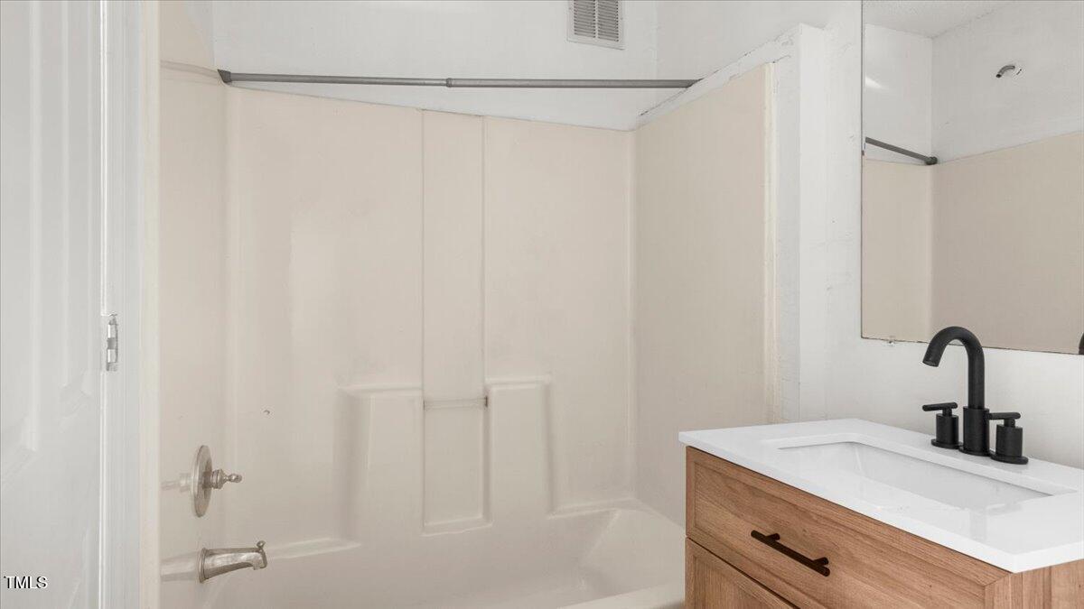 2396 Spring Valley Road Henderson, NC 27537 - Photo 14 of 33 14-spring valleyrd finished-12