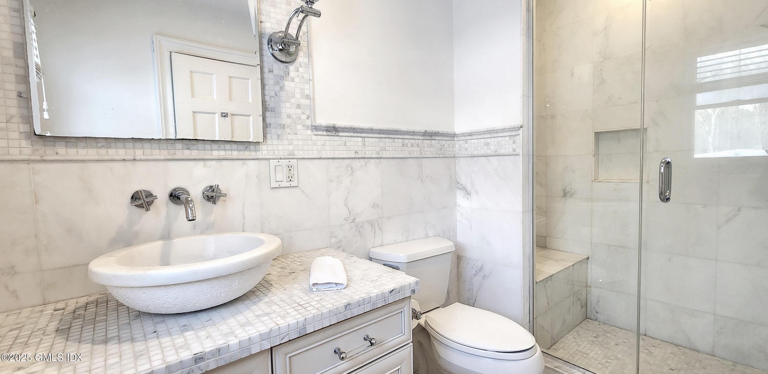 85 Cutler Road Greenwich, CT 06831 - Photo 19 of 38 Primary Bath