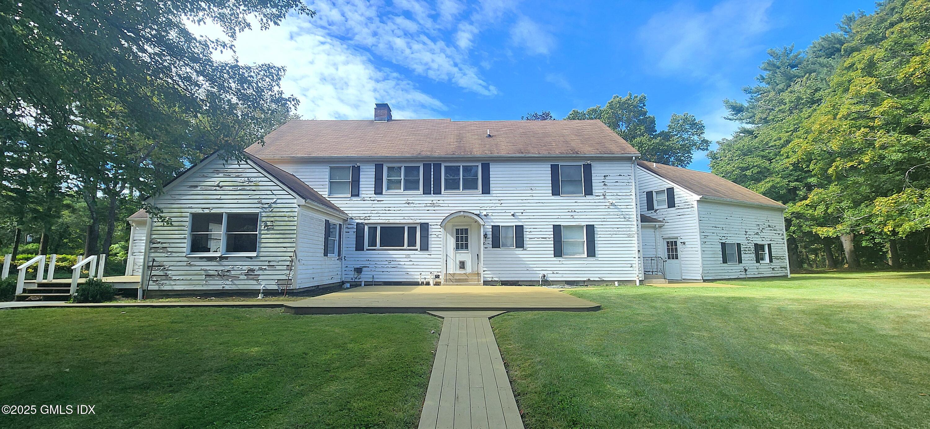 85 Cutler Road Greenwich, CT 06831 - Photo 6 of 38 Back of House