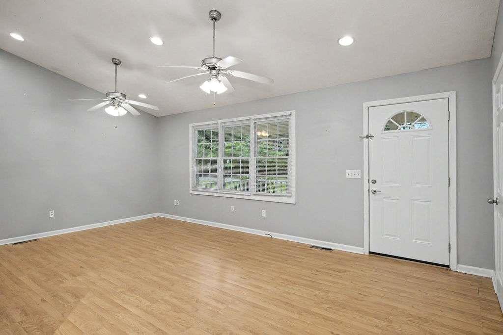 413 Old Newnan Road Carrollton, GA 30117 - Photo 3 of 21
