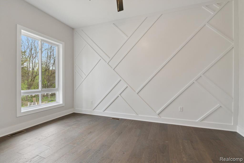 9 Annandale Road Leonard, MI 48367 - Photo 10 of 54