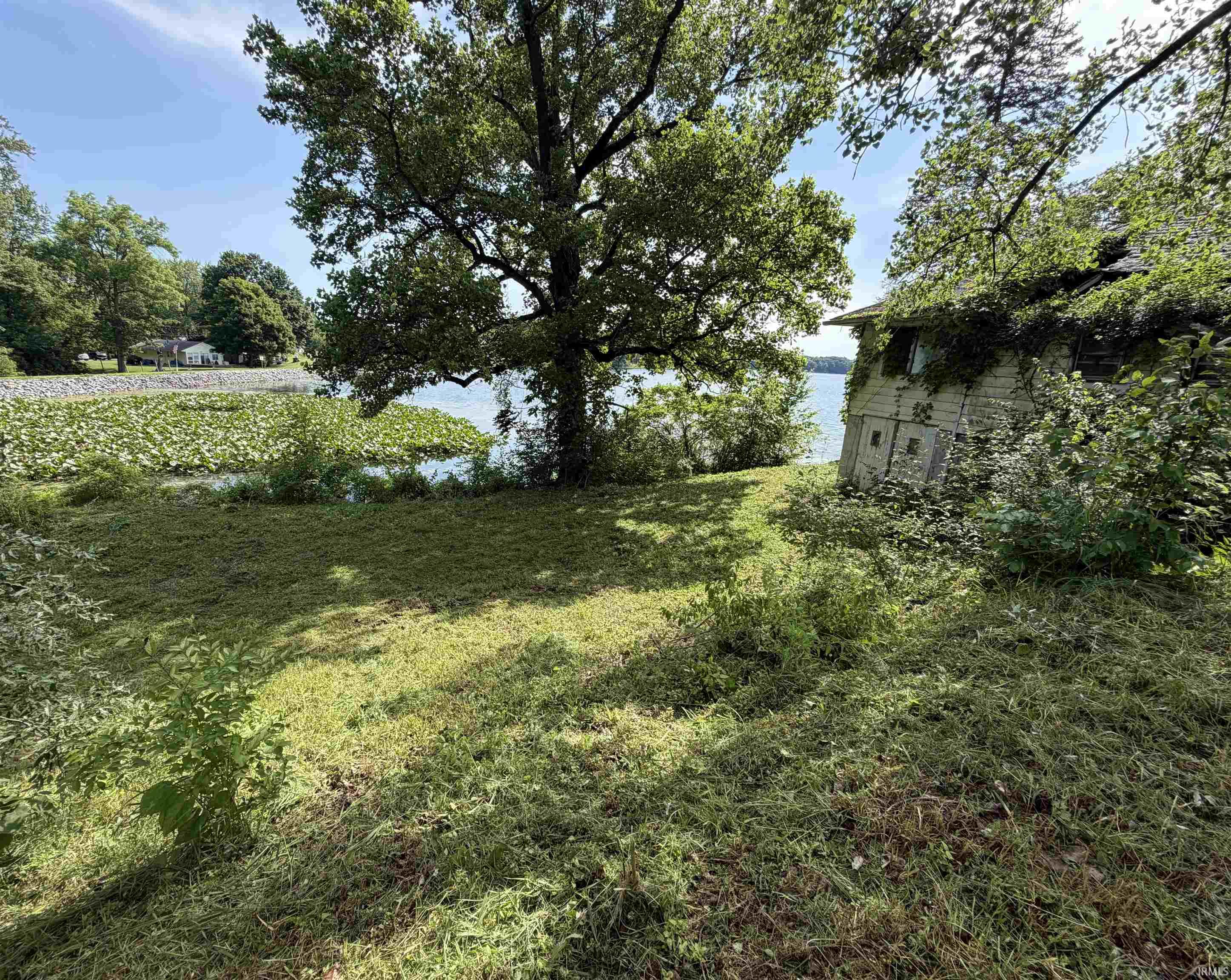 8628 East Koher Road South Syracuse, IN 46567 - Photo 5 of 8
