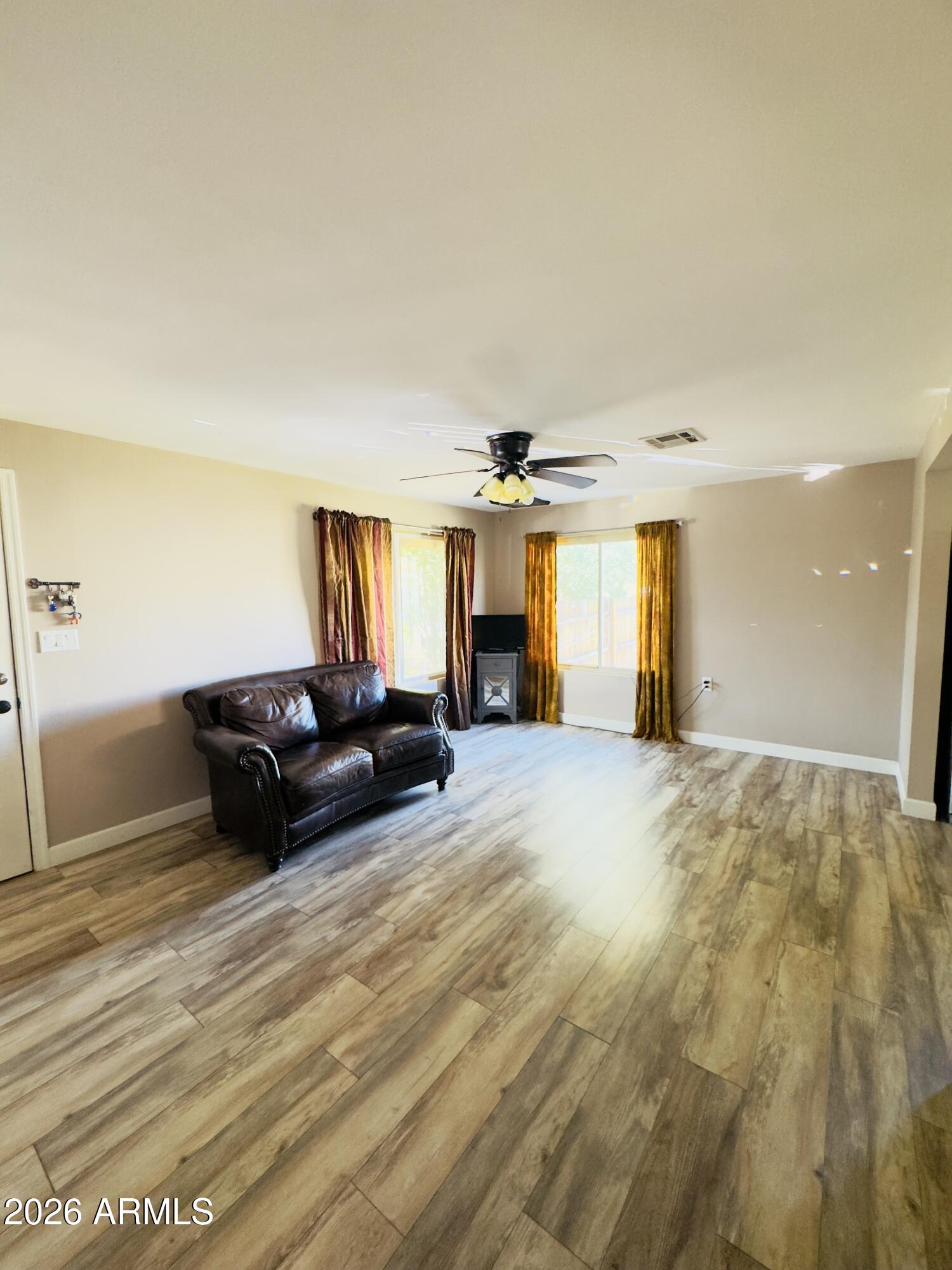 1433 South Rita Lane Tempe, AZ 85281 - Photo 6 of 15 IMG_9099