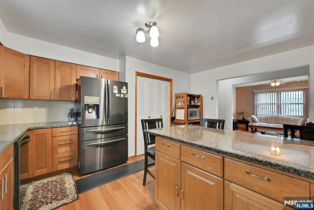 68 Bergen Turnpike Ridgefield Park, NJ 07660 - Photo 9 of 35