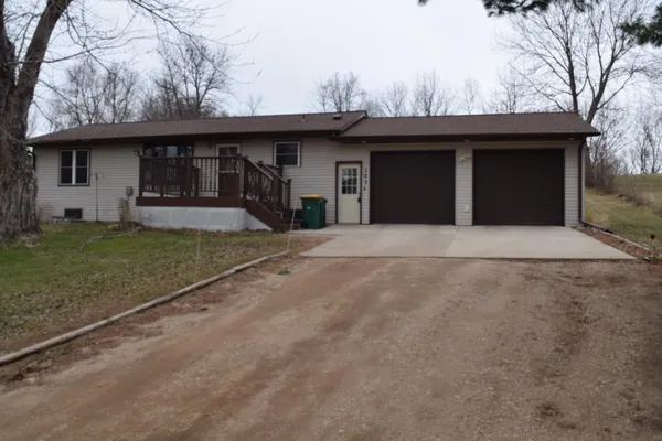$185,000 | 103 North River Street, Lynd, MN 56157
