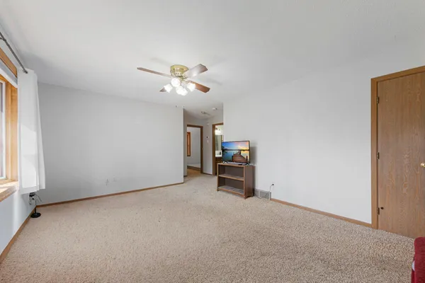$185,000 | 103 North River Street, Lynd, MN 56157