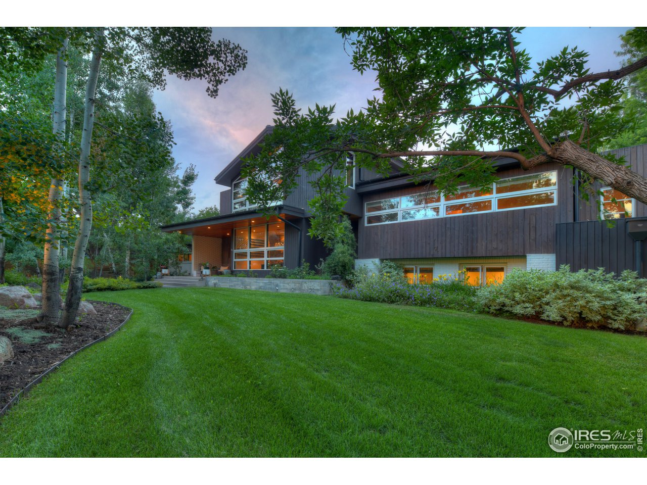 2115 Linden Avenue Boulder, CO 80304 - Photo 6 of 40 a view of a back yard