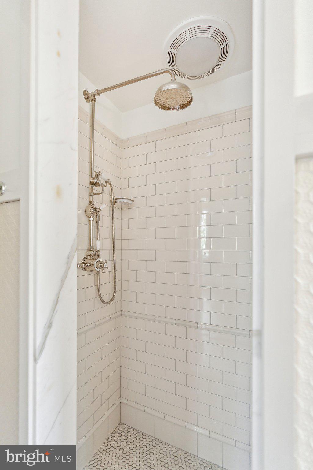 1527 35th Street Northwest Washington, DC 20007 - Photo 19 of 33 a bathroom with a shower