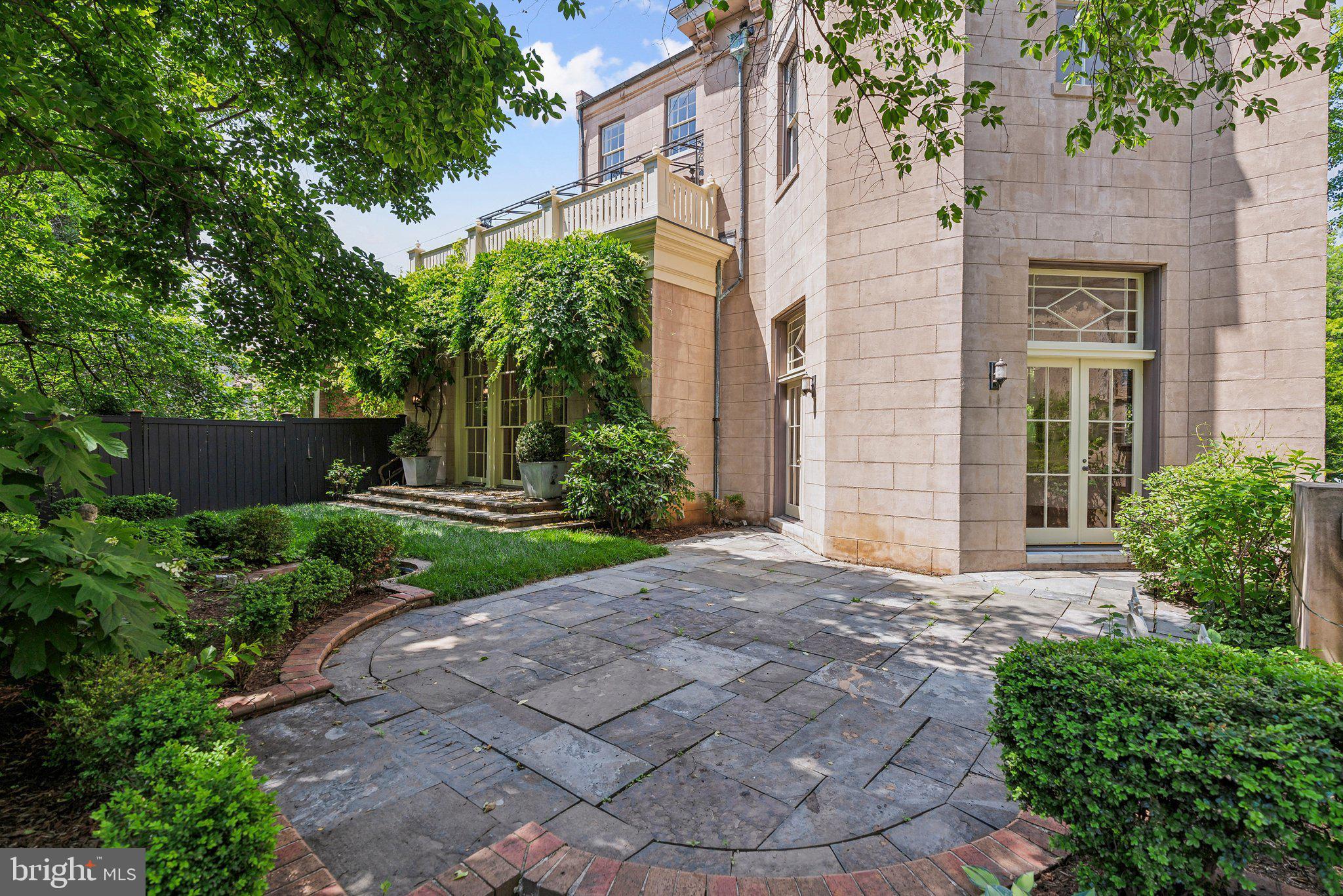 1527 35th Street Northwest Washington, DC 20007 - Photo 23 of 33 a view of a pathway both side of house