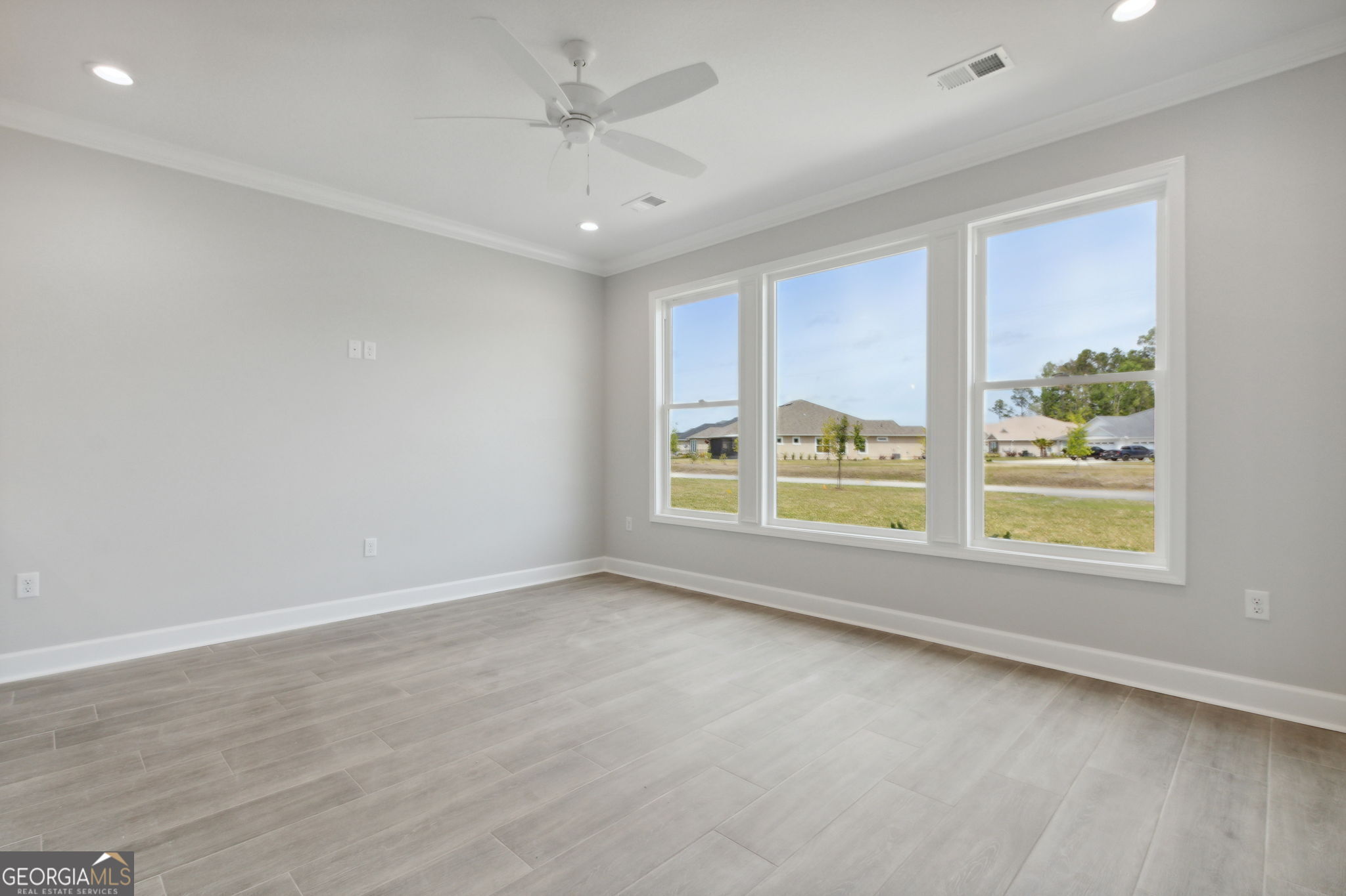 107 Green Turtle Court Kingsland, GA 31548 - Photo 16 of 39 a view of an empty room with a window