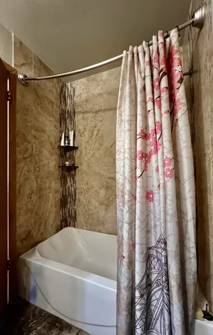 $239,000 | 4830 North 89th Street, Milwaukee, WI 53225