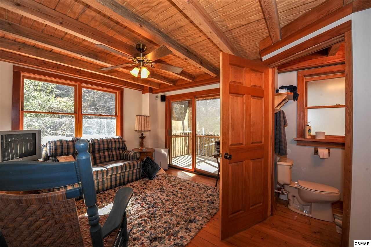 1563 Grant Road Sevierville, TN 37876 - Photo 27 of 35