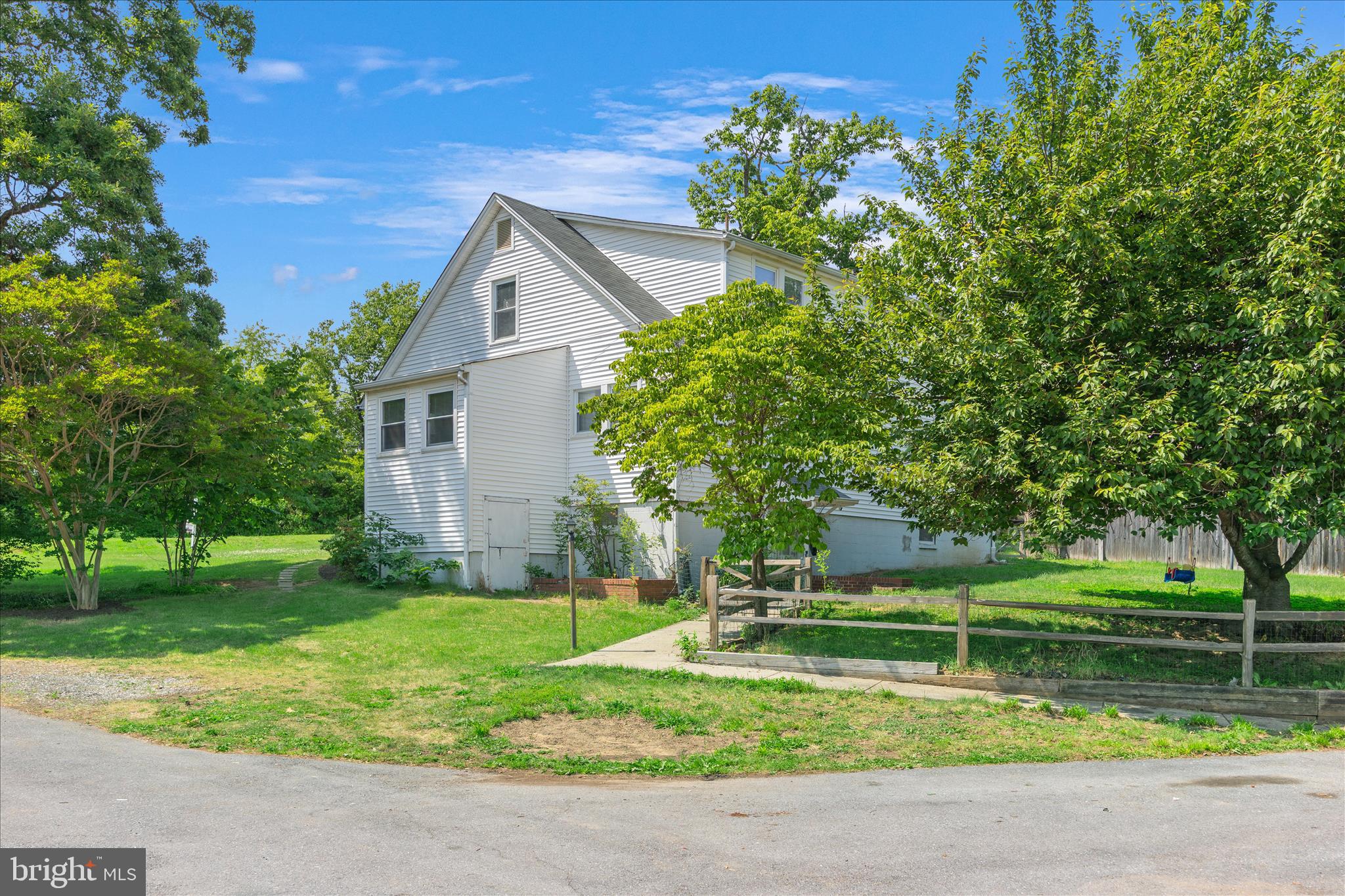 7008 Contee Road Laurel, MD 20707 - Photo 37 of 40