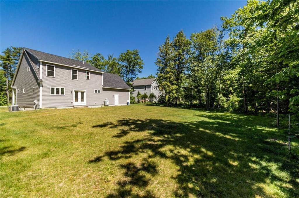 37 Newfield Road Freeport, ME 04032 - Photo 24 of 27 Nice big backyard