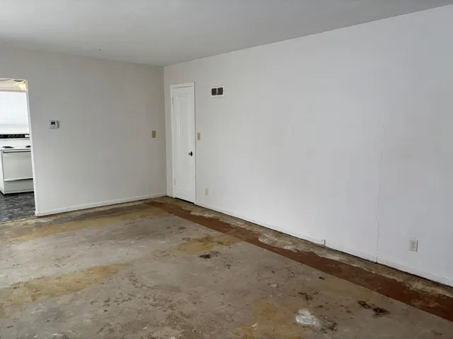 $125,000 | 1215 Webster Street, Fairmont, MN 56031