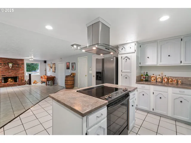 $749,000 | 22416 Northeast Abernathy Road, Yacolt, WA 98675