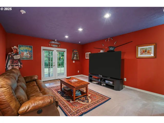 $749,000 | 22416 Northeast Abernathy Road, Yacolt, WA 98675