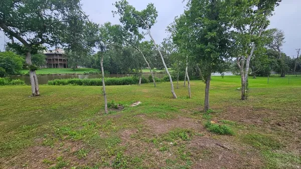 a view of a park