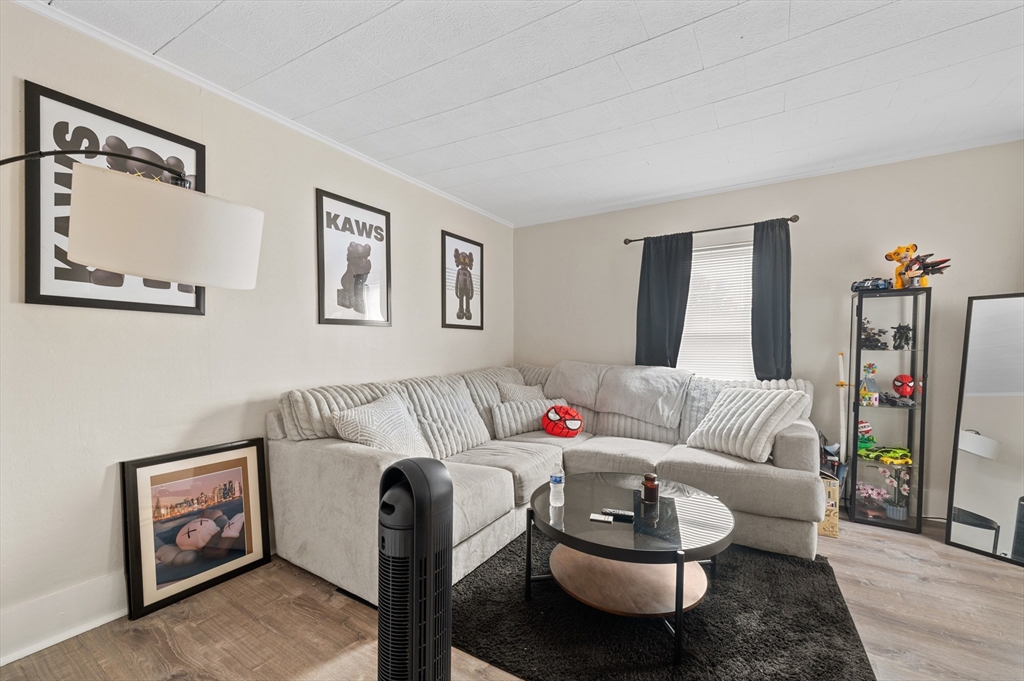 5 Oliver Street Southbridge, MA 01550 - Photo 9 of 34