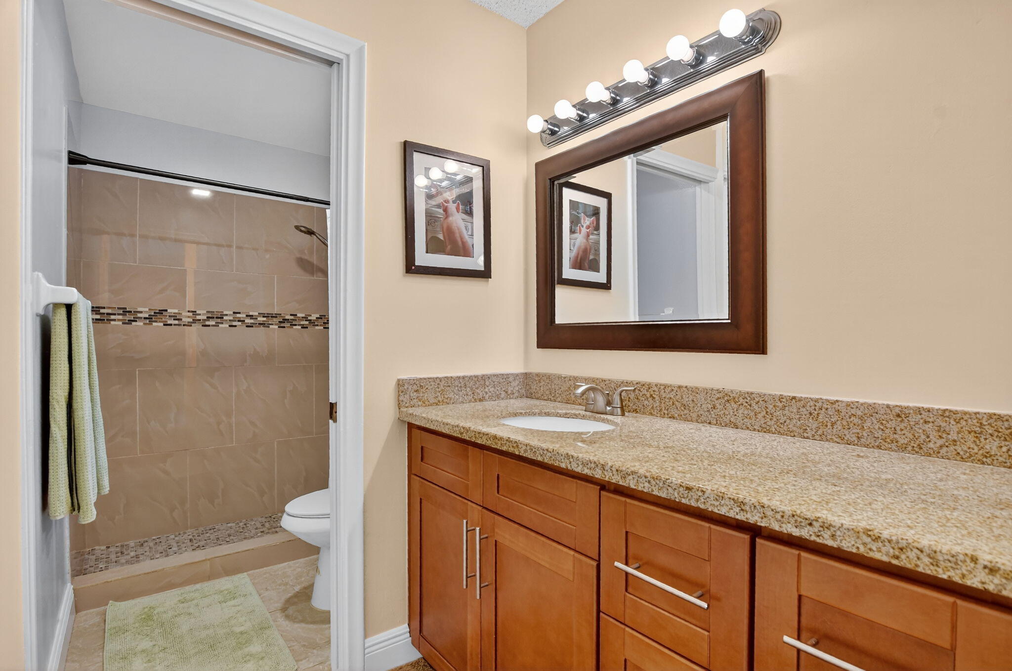 9159 Southwest 22nd Street, Unit F Boca Raton, FL 33428 - Photo 15 of 24 29-web-or-mls-DSC_8432