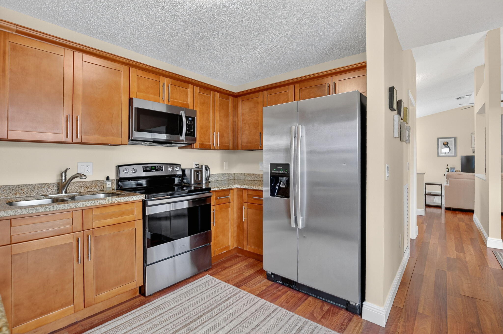9159 Southwest 22nd Street, Unit F Boca Raton, FL 33428 - Photo 8 of 24 17-web-or-mls-DSC_8367