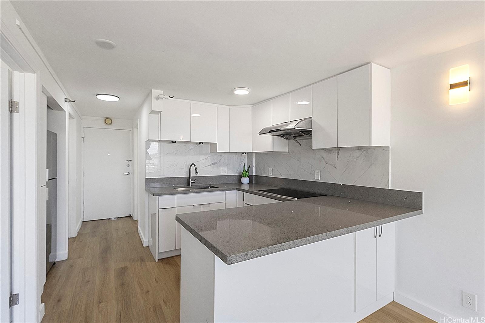 2542 Date Street, Unit 501 Honolulu, HI 96826 - Photo 14 of 24