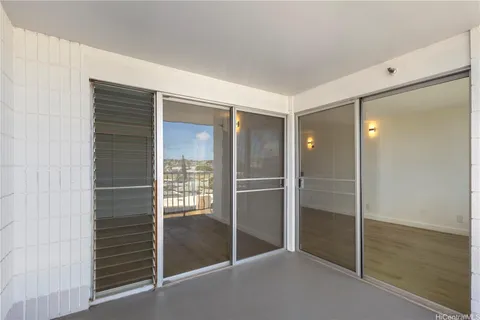 $425,000 | 2542 Date Street, Unit 501, Honolulu, HI 96826
