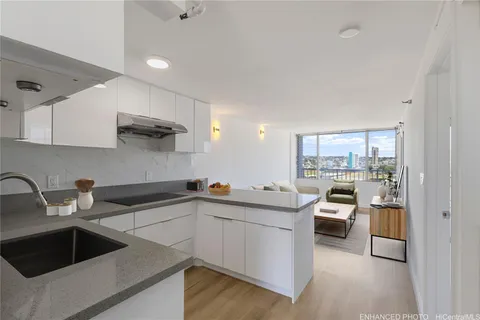 $425,000 | 2542 Date Street, Unit 501, Honolulu, HI 96826