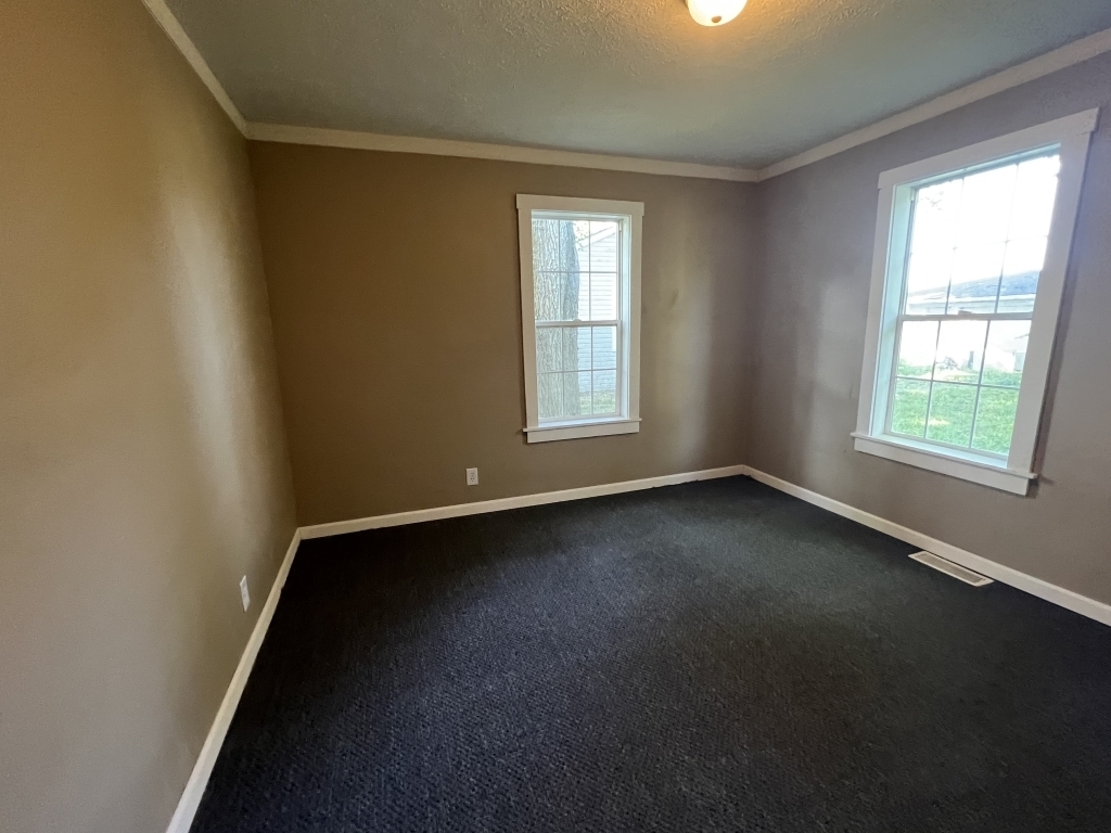 4405 Ridge Road Anderson, IN 46013 - Photo 17 of 19 Gallery Image 17