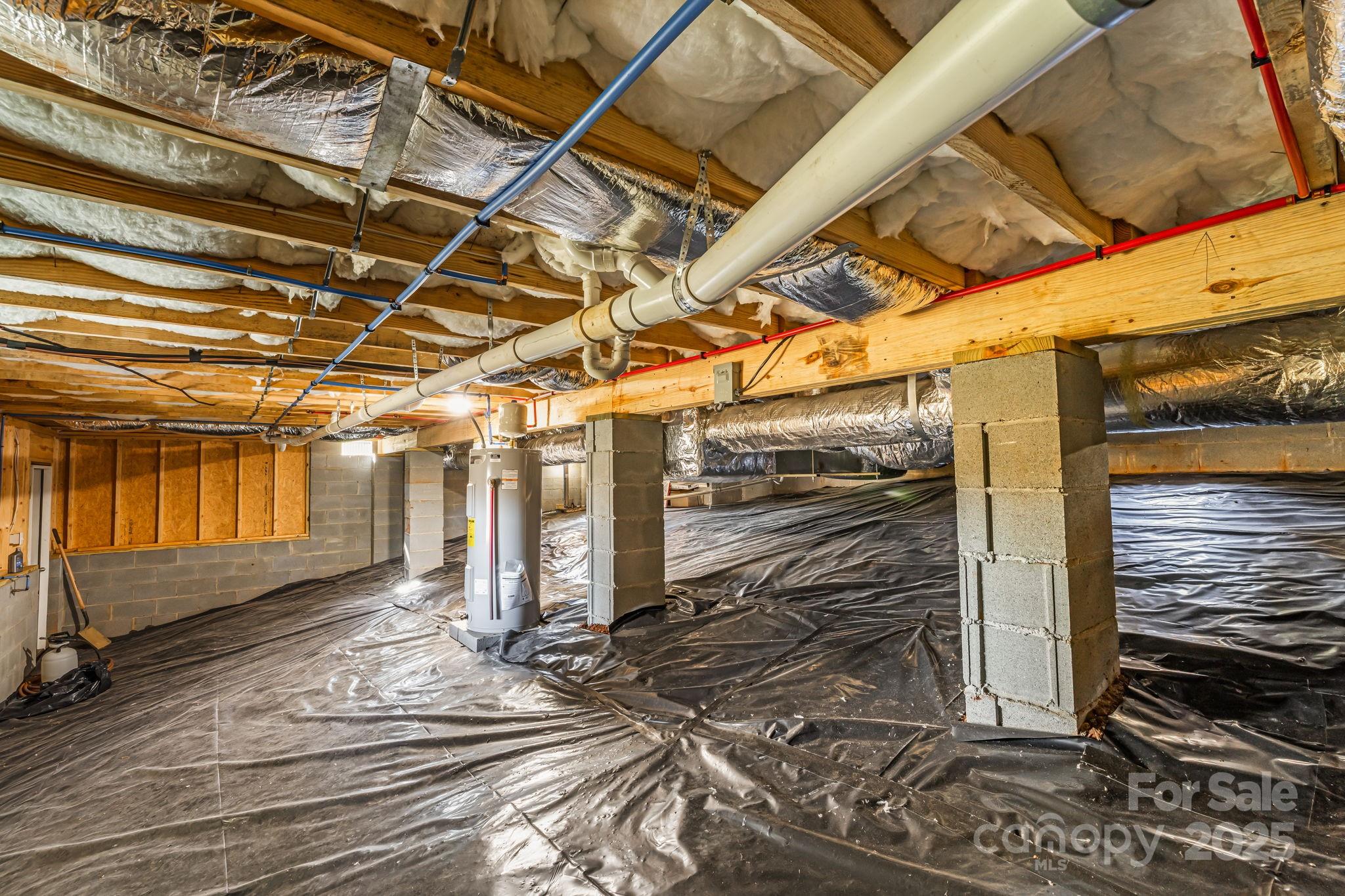 129 Brentwood Road Morganton, NC 28655 - Photo 28 of 28 a view of a garage